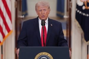 Američki predsednik Donald Tramp u Beloj kući Obraćanje Trampa povodom rata u Iranu